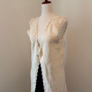 Vintage sleeveless Women's Cream Cardigan size medium